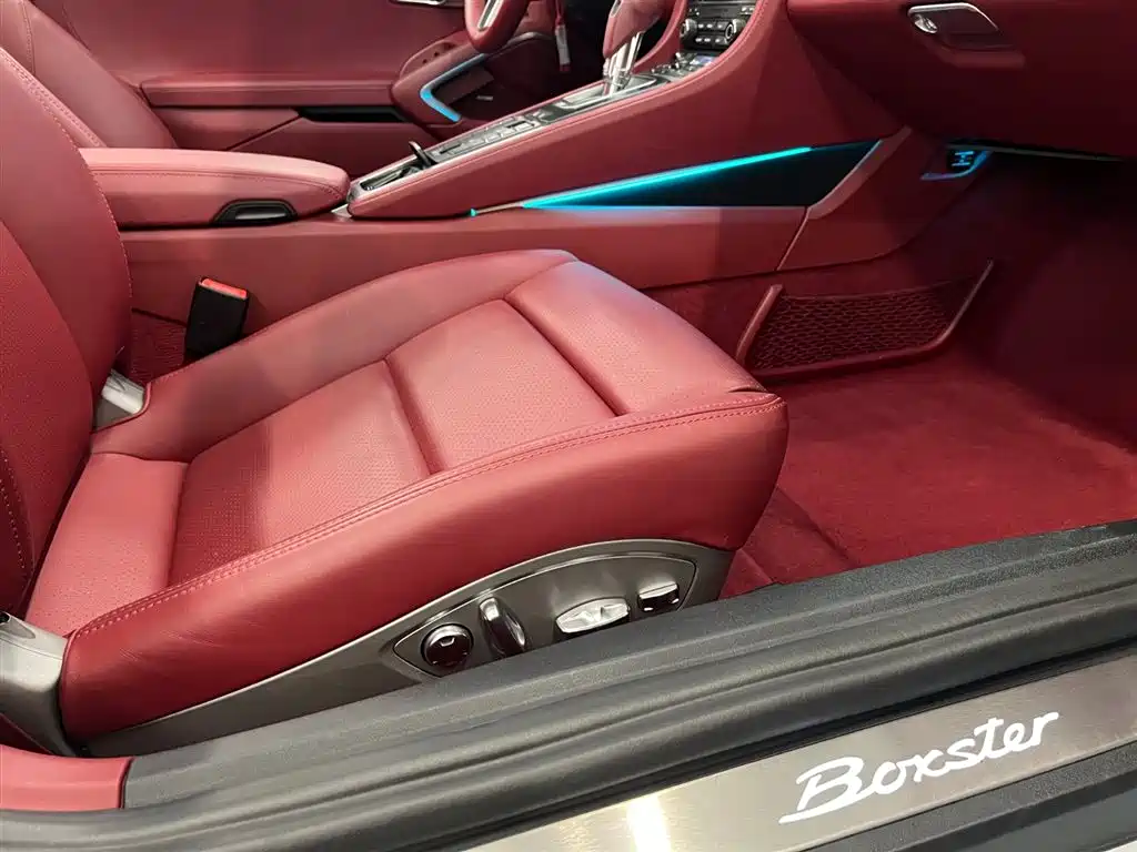 Porsche 718 2022 Boxster 2.0T фото 15