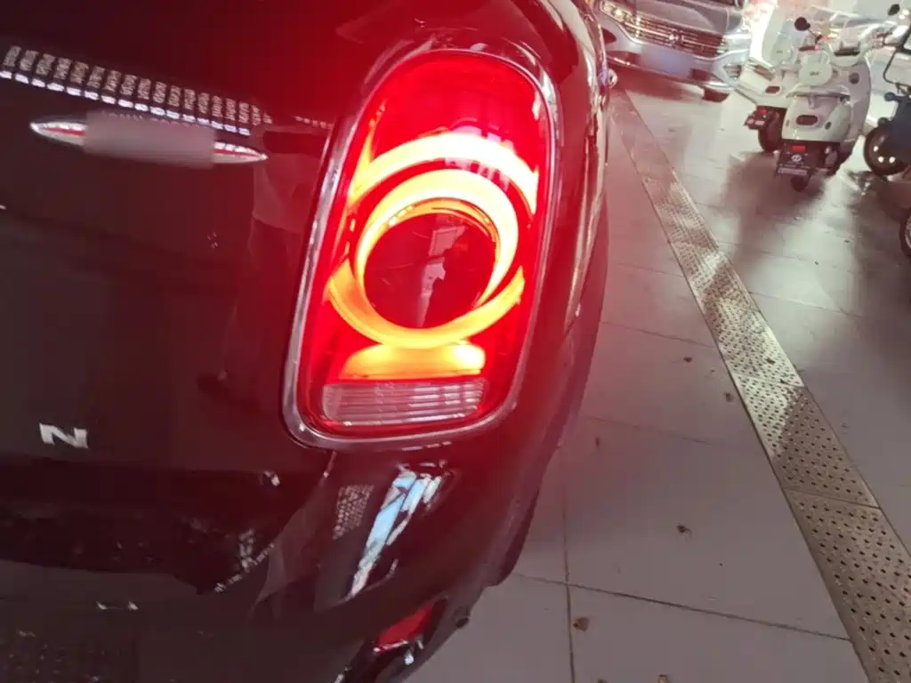 MINI JCW COUNTRYMAN 2017 2017 2.0T JOHN COOPER WORKS Tourer