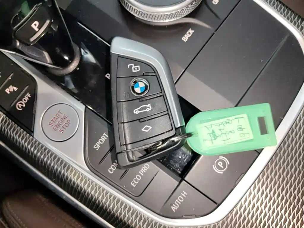BMW 3 Series 2021 Facelift 325i M Sport Shadow Edition фото 9
