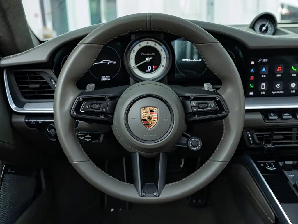 Porsche 911 2022 Turbo S 3.7T фото 13