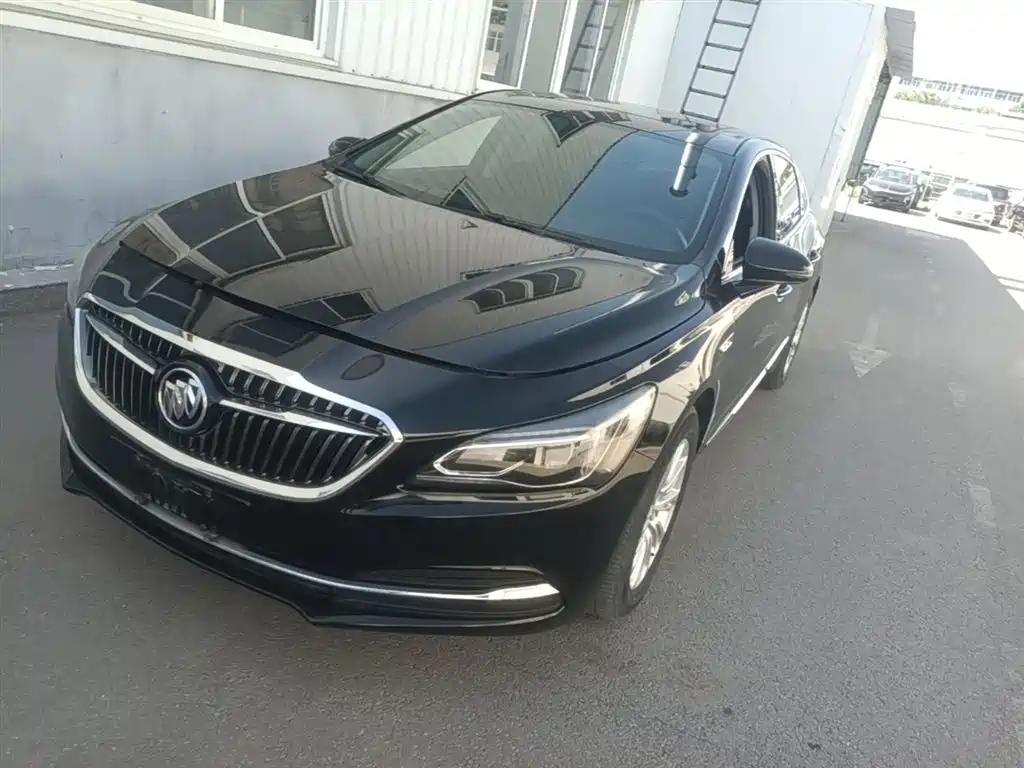 Buick LaCrosse 2018 Model 20T Elite Edition фото 3