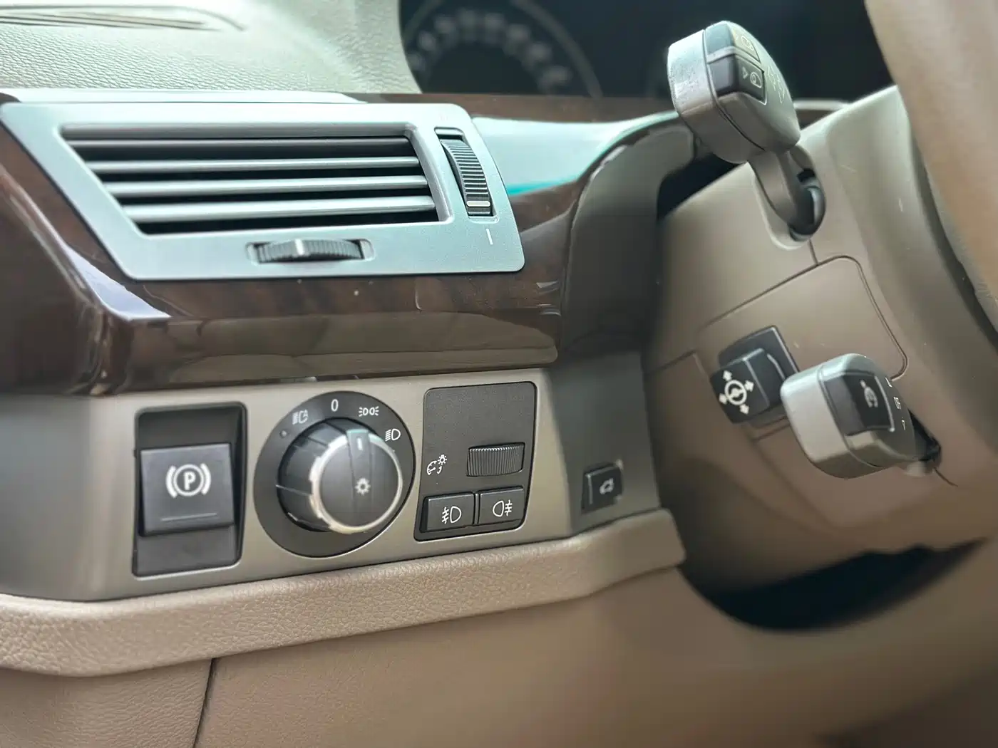 BMW 7 Series 2008 Model 730Li Classic Edition фото 10