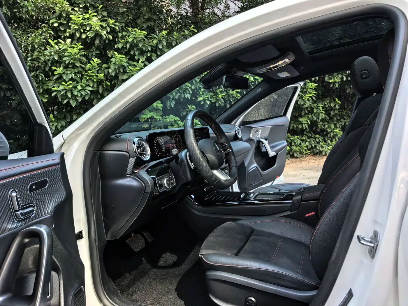 Mercedes-Benz A-Class 2025 2025 Facelift A 200 L Fashion Edition
