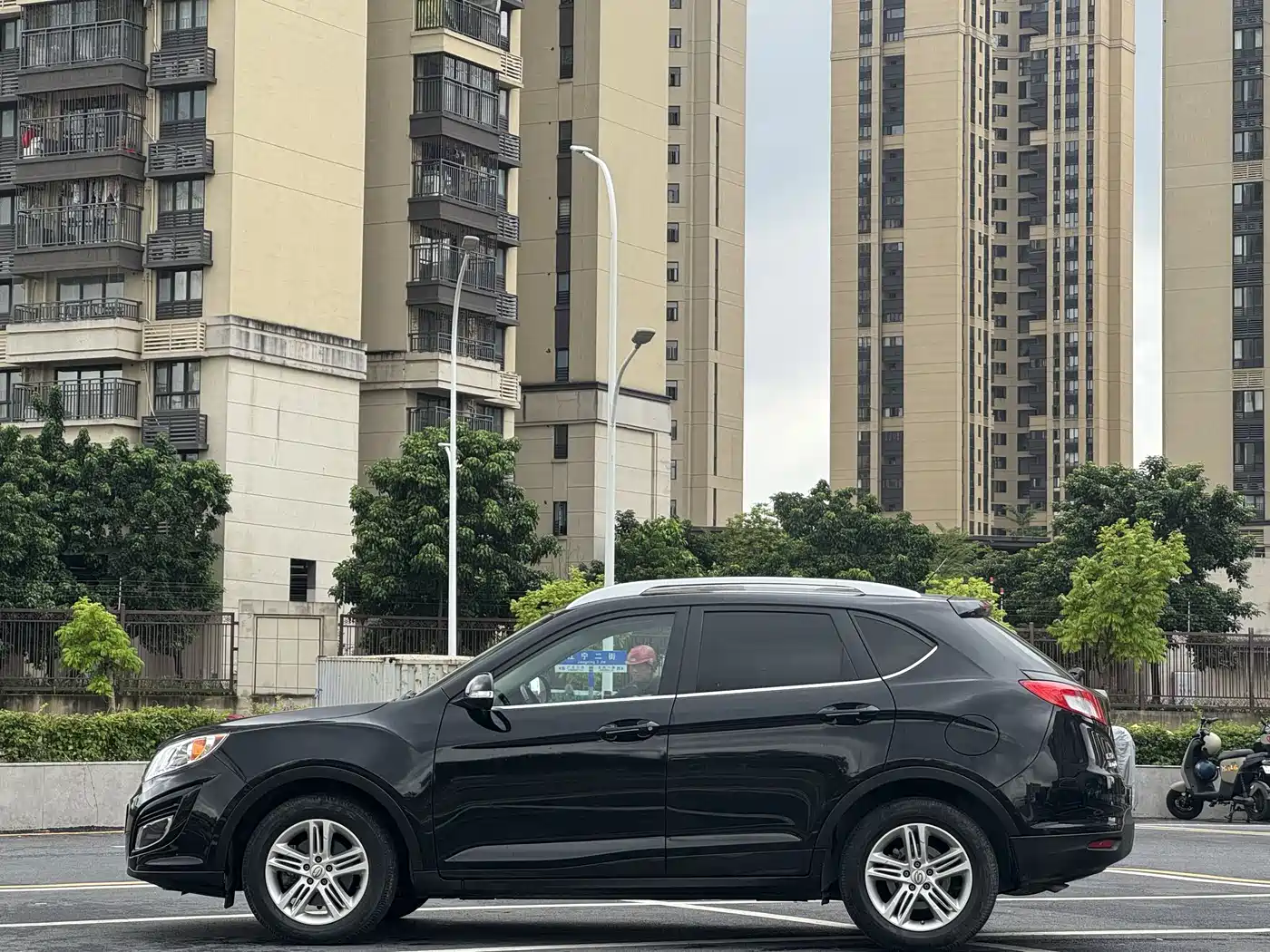 GAC Trumpchi Trumpchi GS5 2013 1.8T AT 4WD Luxury фото 7