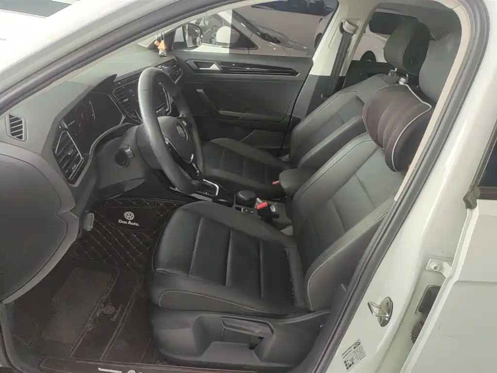 Volkswagen T-ROC 2020 280TSI DSG 2WD Comfort фото 15