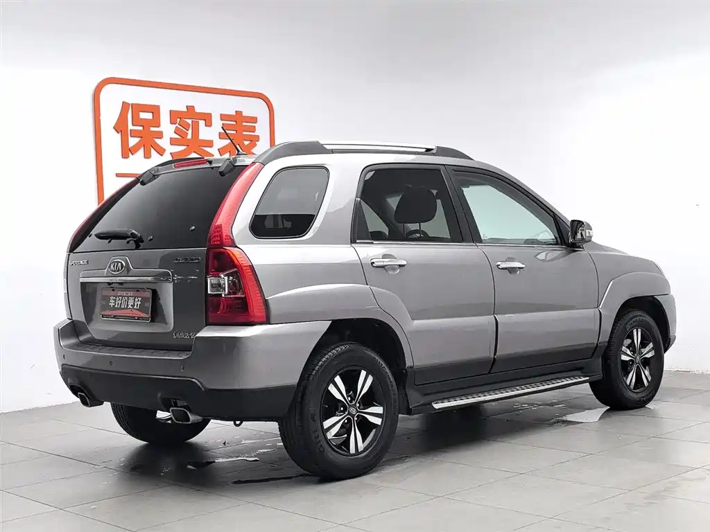 Kia Sportage 2012 2.0L Automatic 2WD GLS фото 2