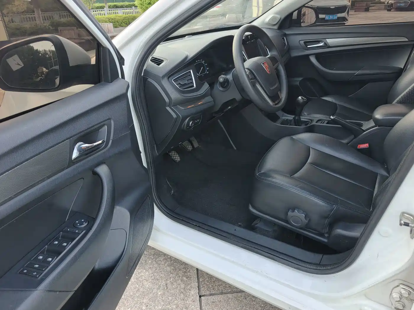 Roewe 360 2016 2015 1.5L Manual Luxury