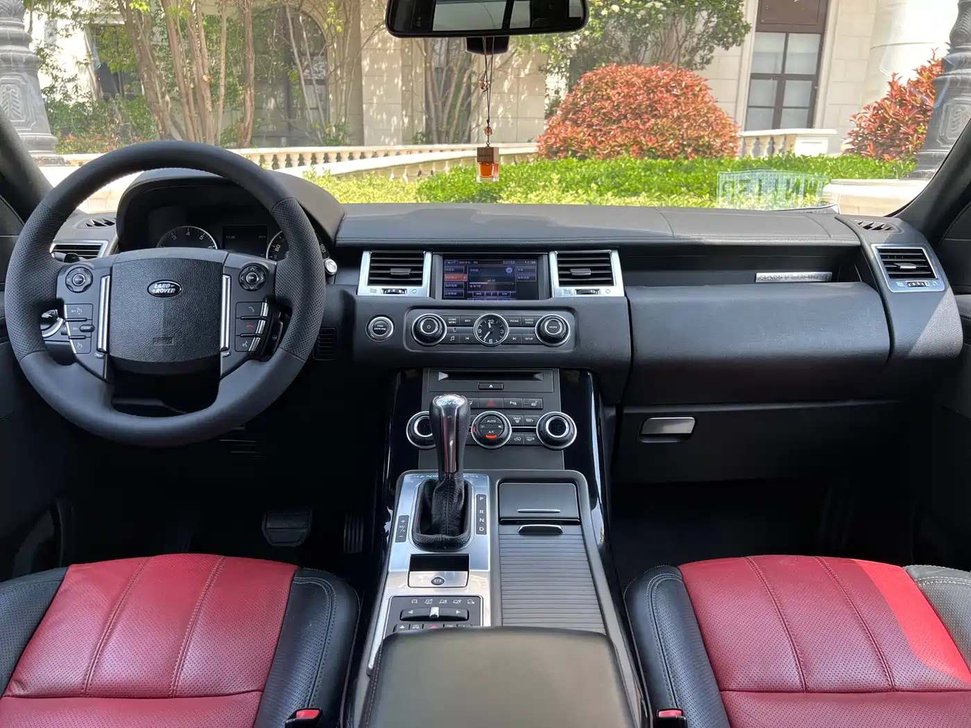 Land Rover Range Rover Sport 2013 5.0 NA V8 HSE Red Limited Edition фото 8