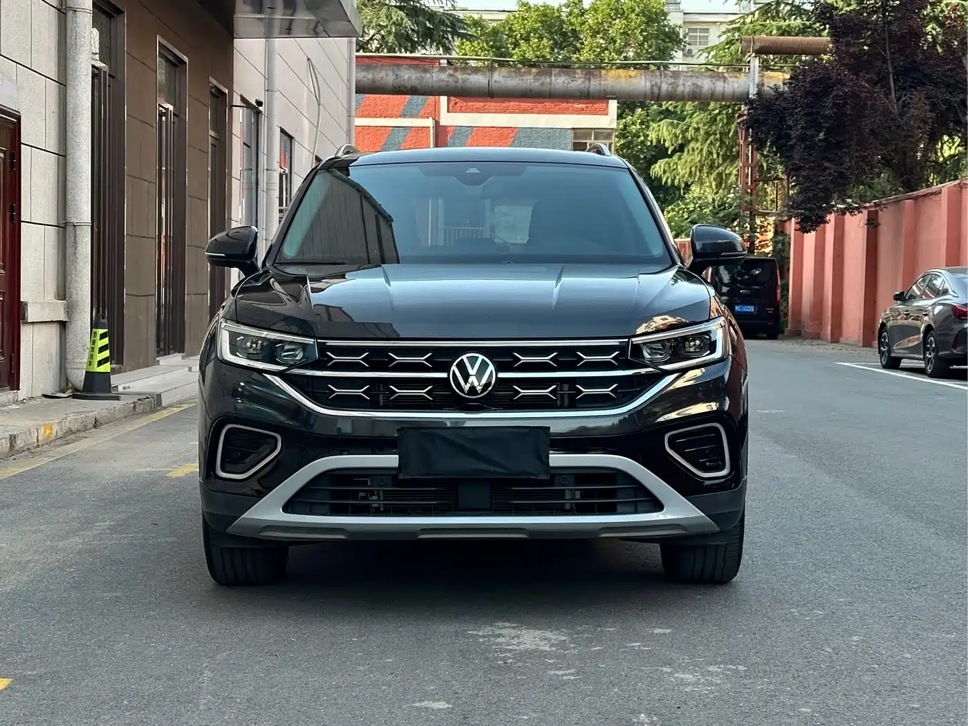 Volkswagen Tayron 2023 280TSI 2WD Luxury Plus Advanced Edition фото 2