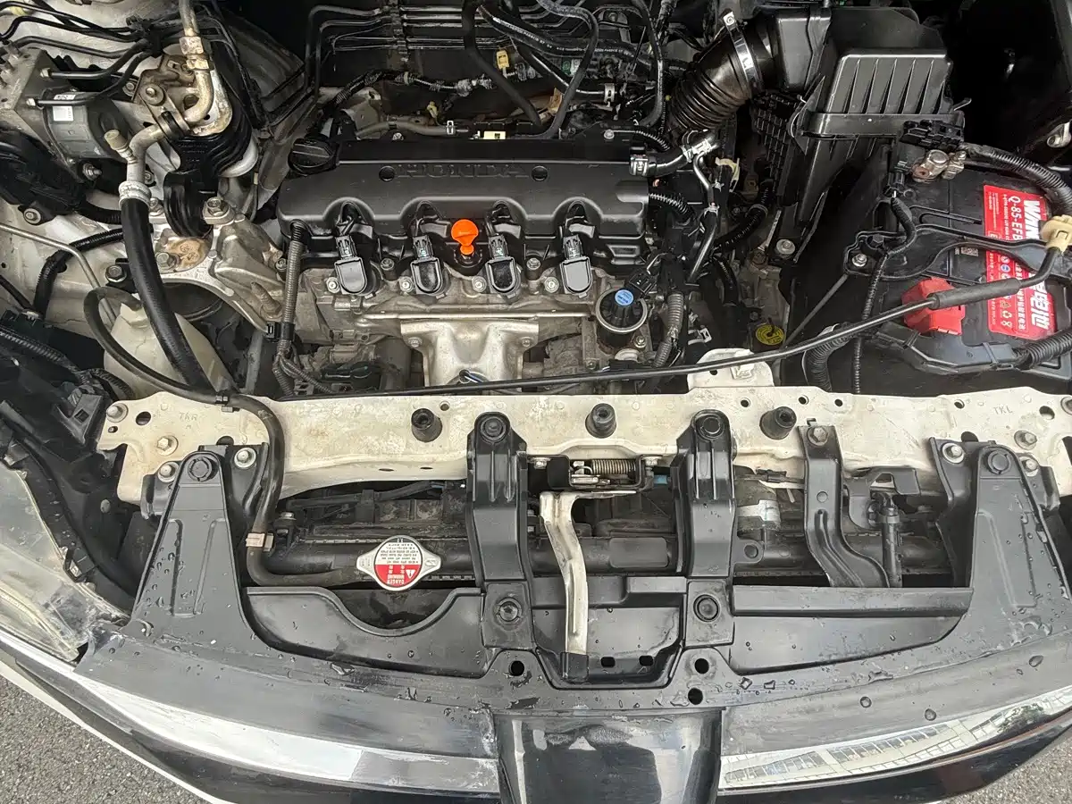 Фото 20 - Honda CR-V