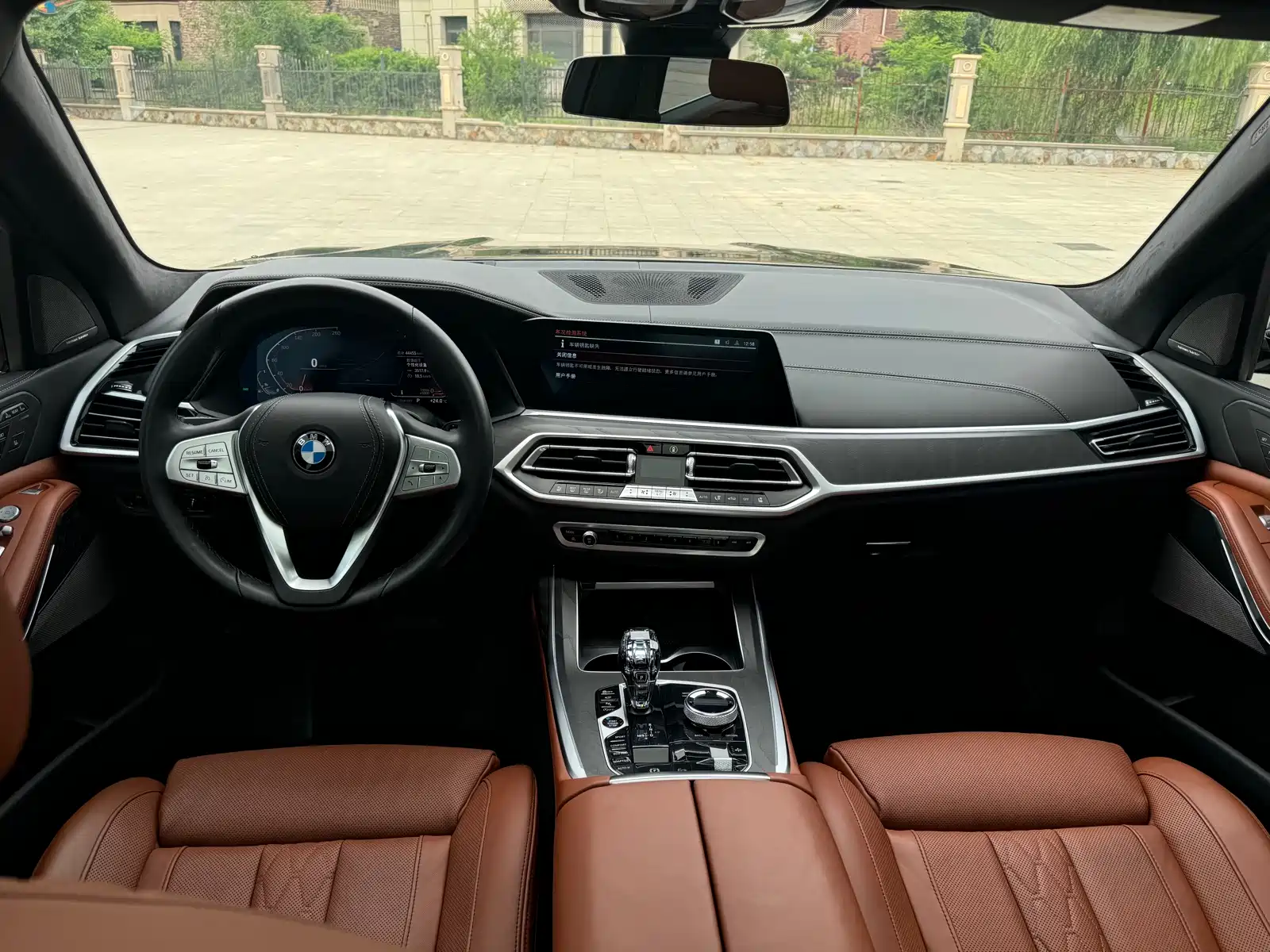 Фото 4 - BMW X7
