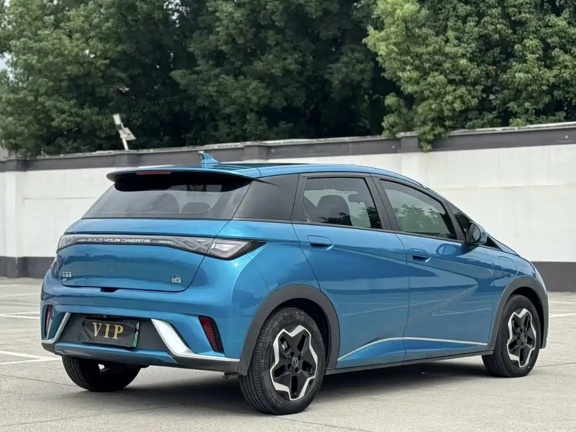 Фото 8 - BYD Dolphin