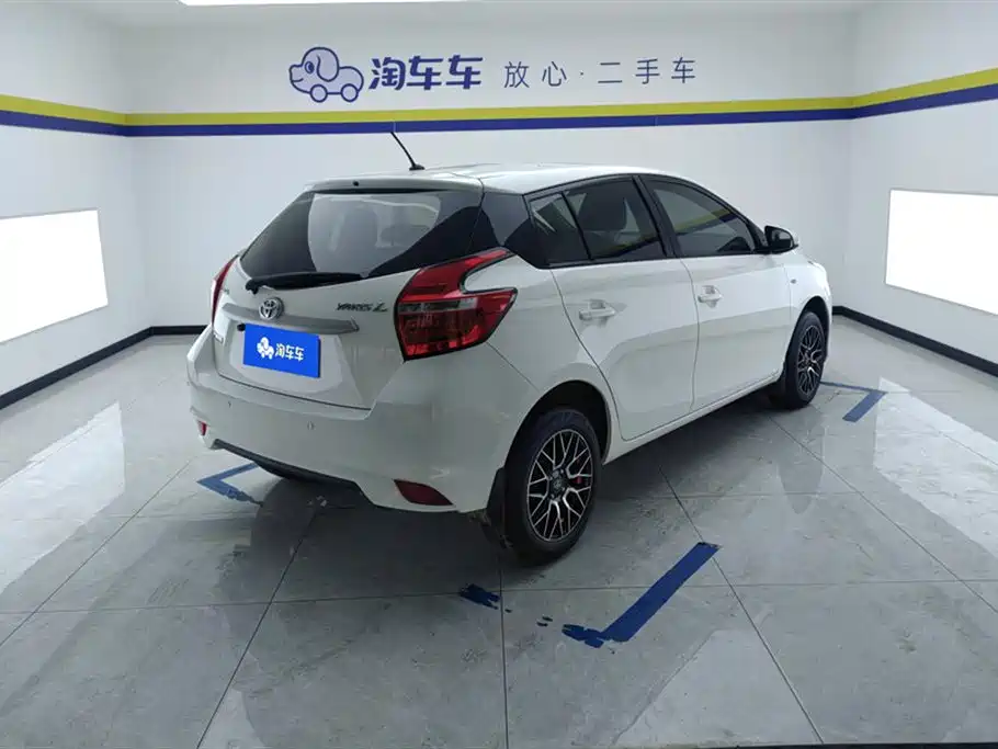 Toyota YARiS L Zhi Xuan 2019 1.5E CVT MeiDong Edition China VI фото 3