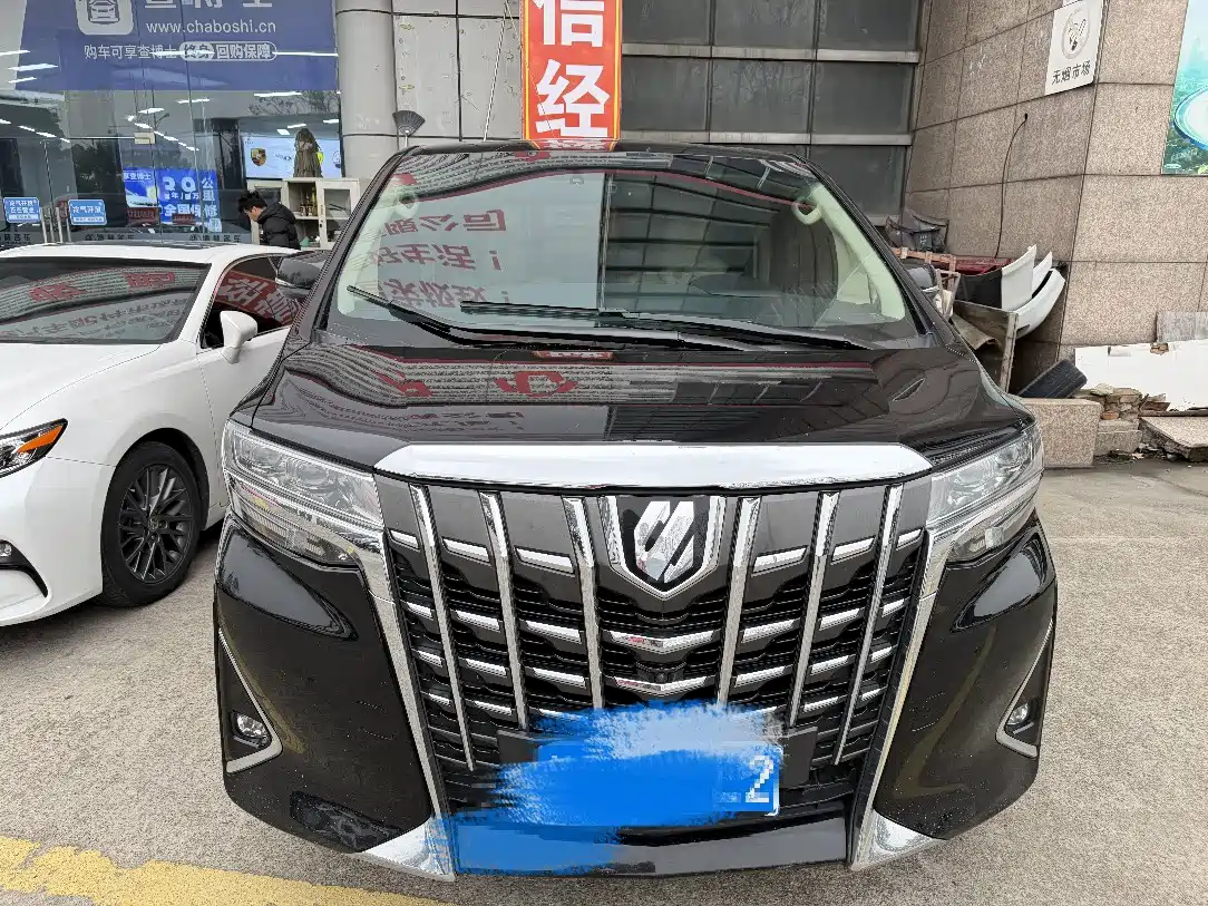 Toyota Alphard 2018 Facelift 3.5L Luxury Edition фото 2