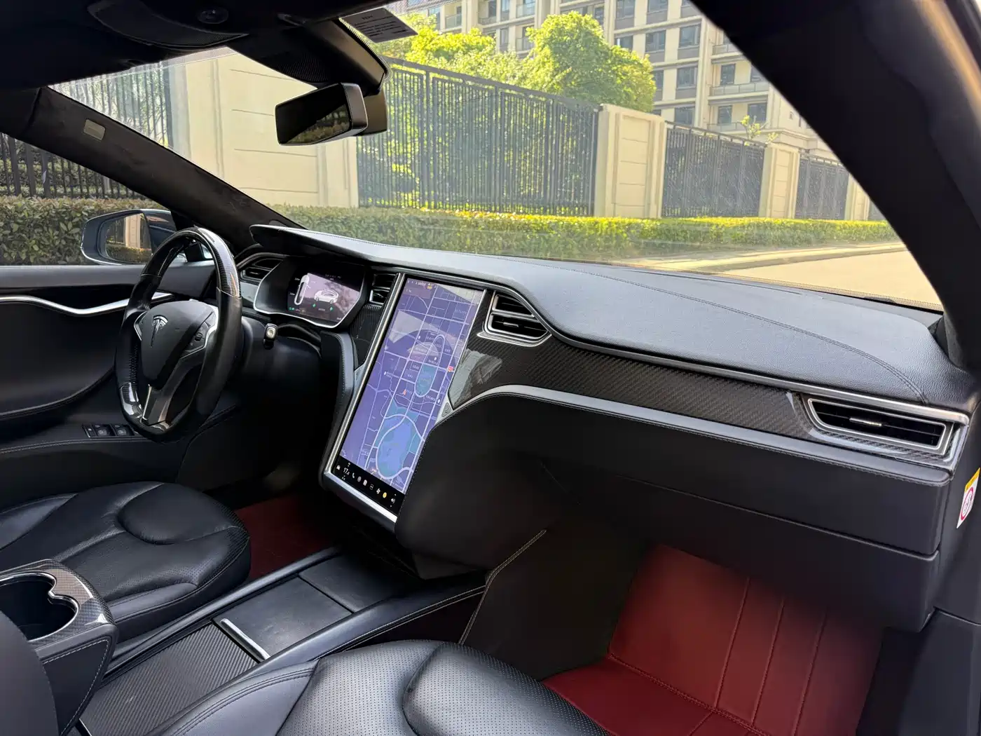 Tesla Model S 2014 Model S 85 фото 20