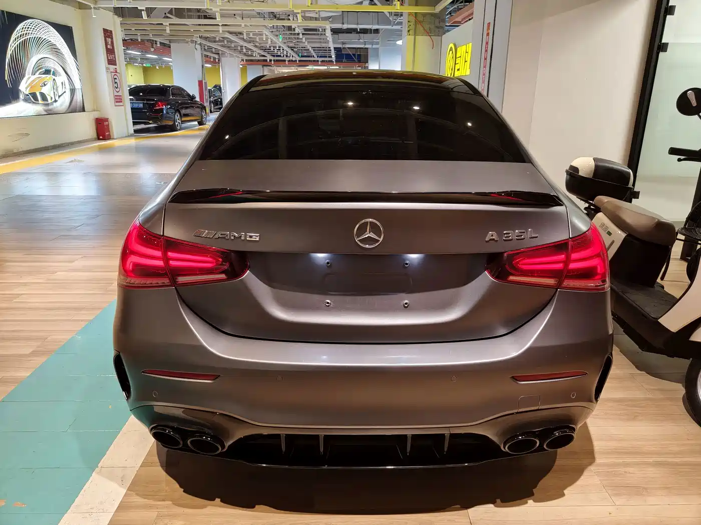 Mercedes-Benz A-Class AMG 2023 2022 AMG A 35 L 4MATIC
