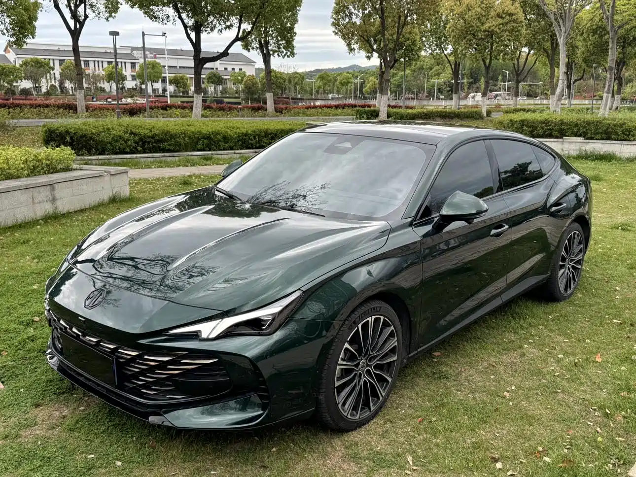 MG 7 2023 1.5T DCT Ultimate Comfort Edition