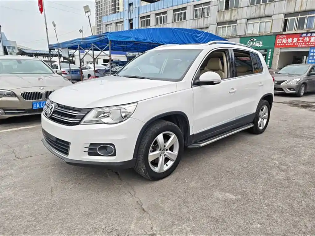 Volkswagen Tiguan 2012 2.0TSI Automatic 4WD Elite Edition фото 3