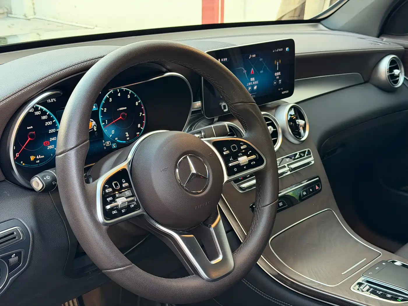 Mercedes-Benz GLC 2021 GLC 260 L 4MATIC Luxury фото 15
