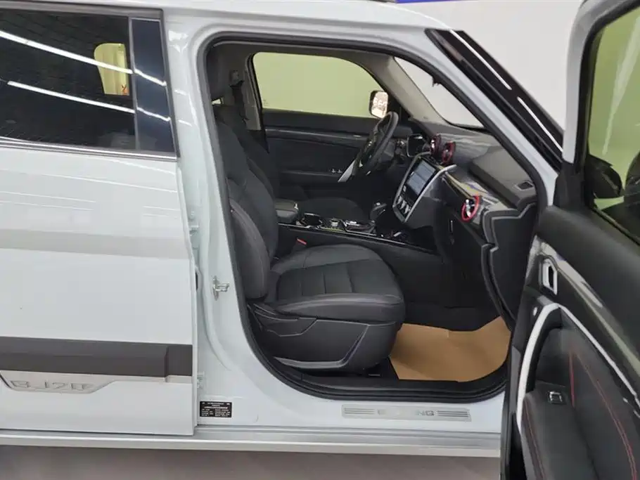 BAIC ORV Beijing Offroad BJ20 2018 Model 1.5T CVT Luxury фото 8