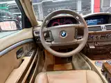 Фото 12 - BMW 7 Series