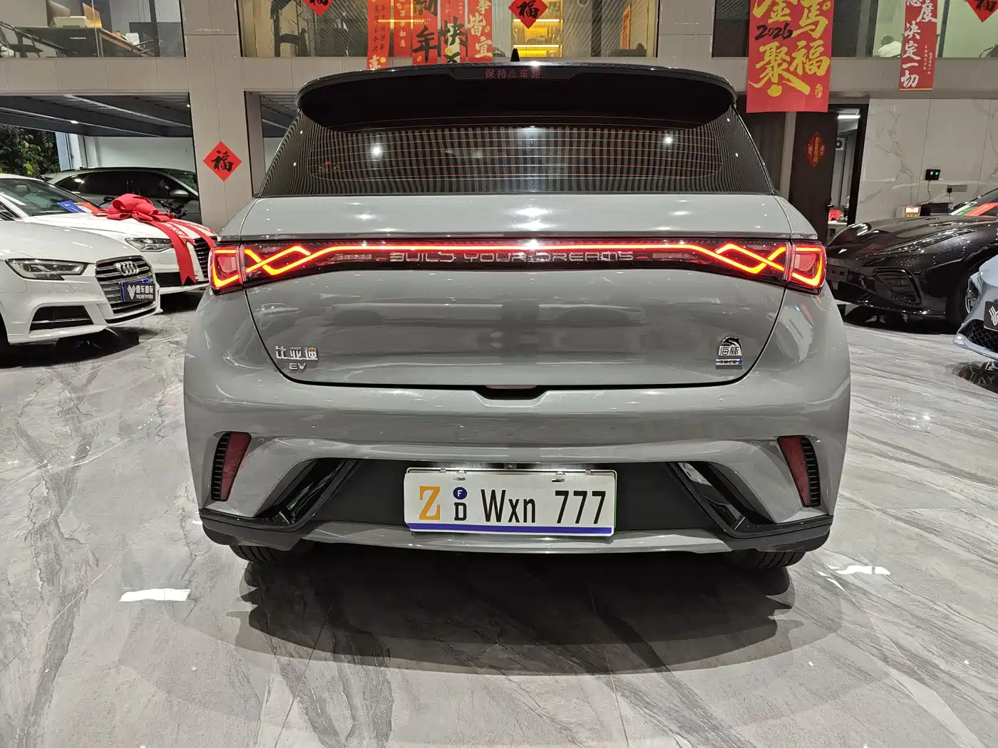 BYD Dolphin 2021 Model 405km Fashion Edition фото 7