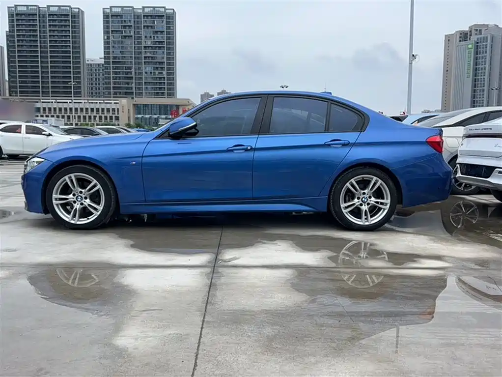 BMW 3 Series 2016 328i M Sport фото 25