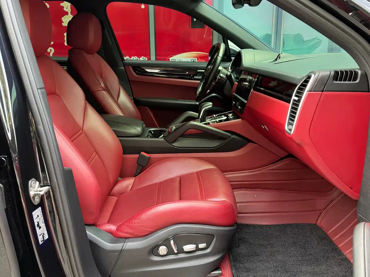Porsche Cayenne 2019 Cayenne 3.0T фото 13