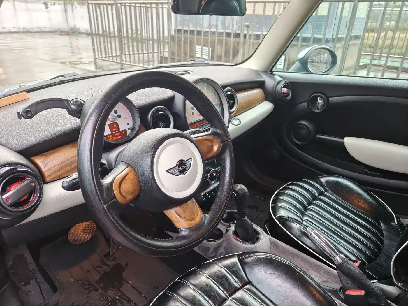 MINI MINI 2012 2012 1.6L ONE Baker Street