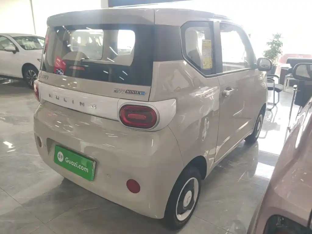 Wuling Motors Hongguang MINIEV 2026 2024 3rd Generation 215km Youth Edition