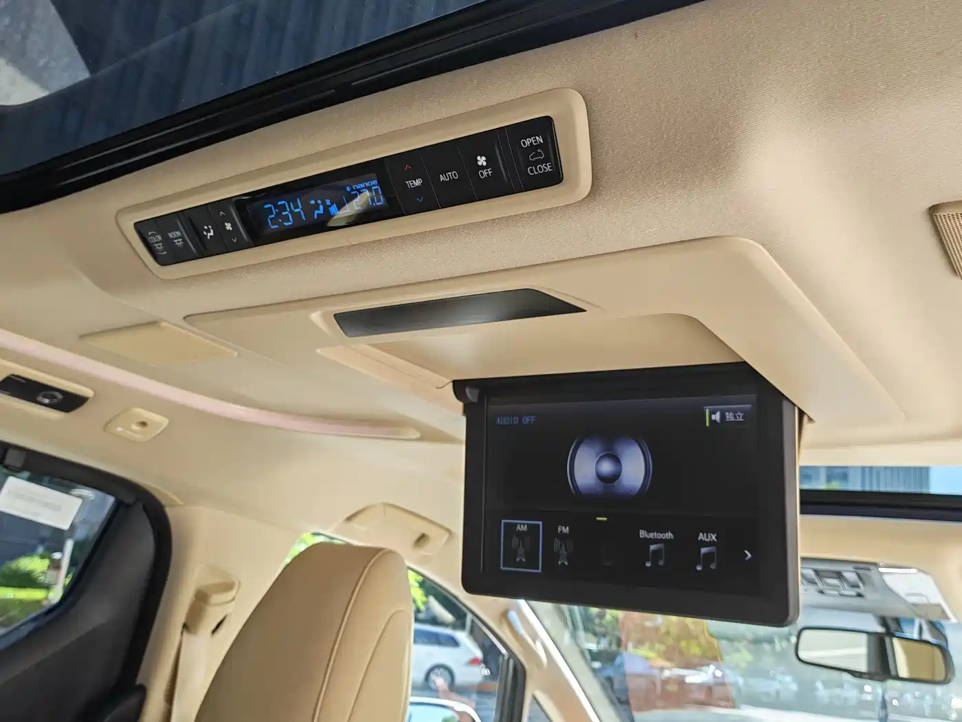 Toyota Alphard 2015 3.5L Luxury Edition фото 14