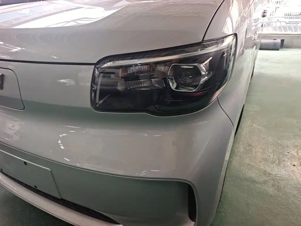 صورة 24 - Wuling Motors Wuling Zhiguang NEV
