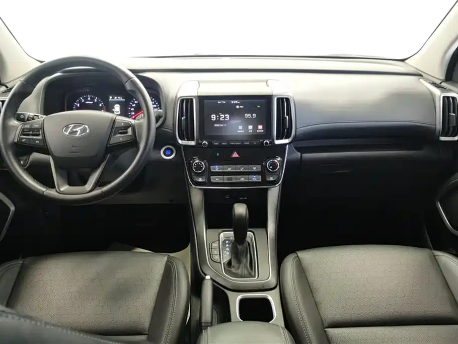 Hyundai Beijing Hyundai ix35 2019 2.0L Automatic 2WD Zhiyong·Smooth Enjoy China VI фото 12