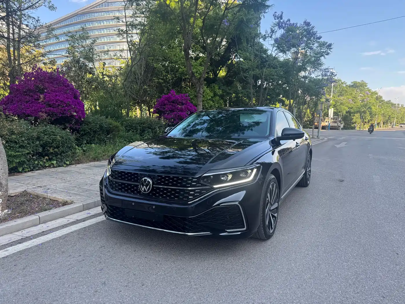 Volkswagen Passat 2022 330TSI Starlight Elite Edition