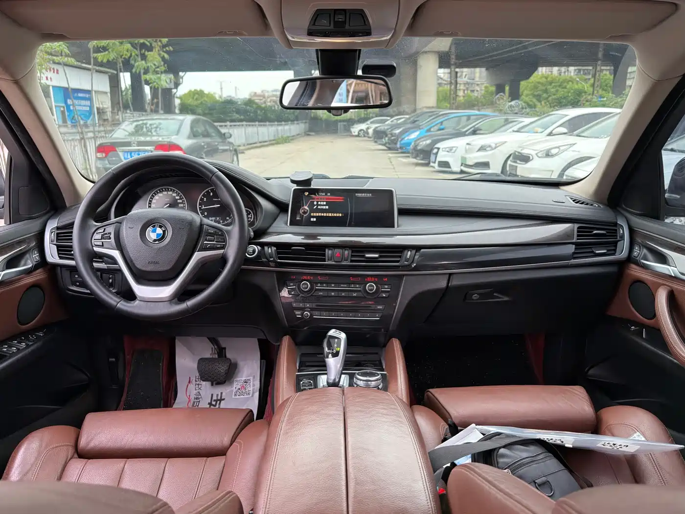 BMW X6 2015 xDrive28i фото 17