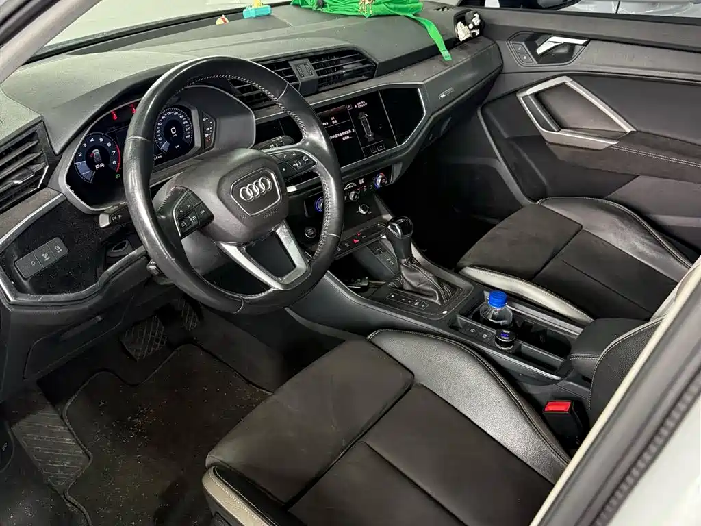 Audi Q3 2021 35 TFSI Progressive Sport фото 3