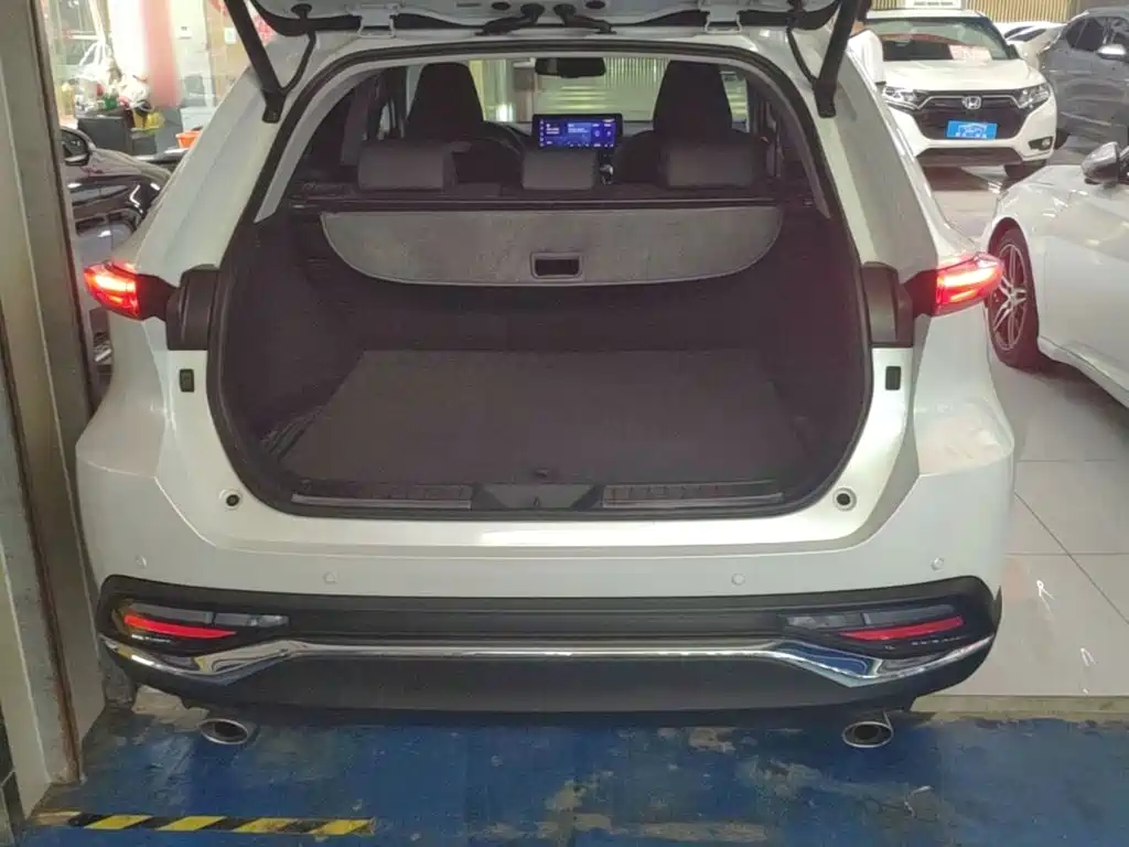 Toyota Lingfang HARRIER 2022 2022 2.0L CVT 2WD Premium Edition