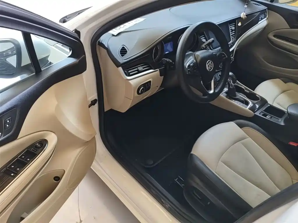 Buick Verano 2019 Sedan 15S Auto Leading фото 16