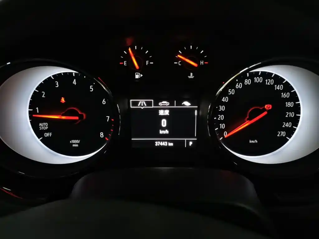 Buick Verano 2016 Hatchback 15S Automatic Leading фото 12