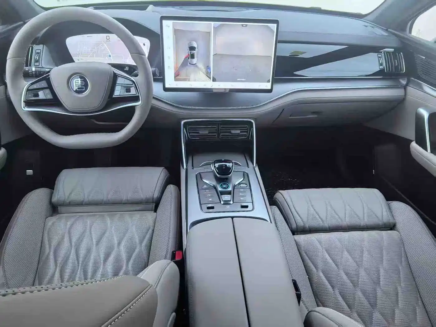 BYD Tang New Energy 2025 Smart Driving Edition DM-i 115KM Flagship фото 5