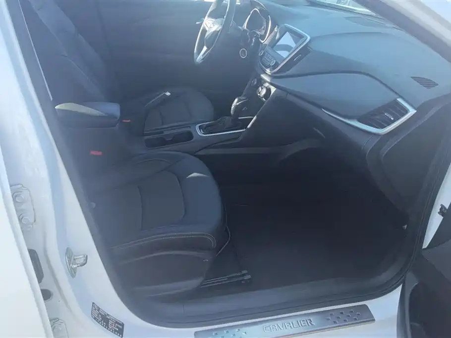Chevrolet Cavalier 2016 1.5L Automatic Delight Edition фото 8