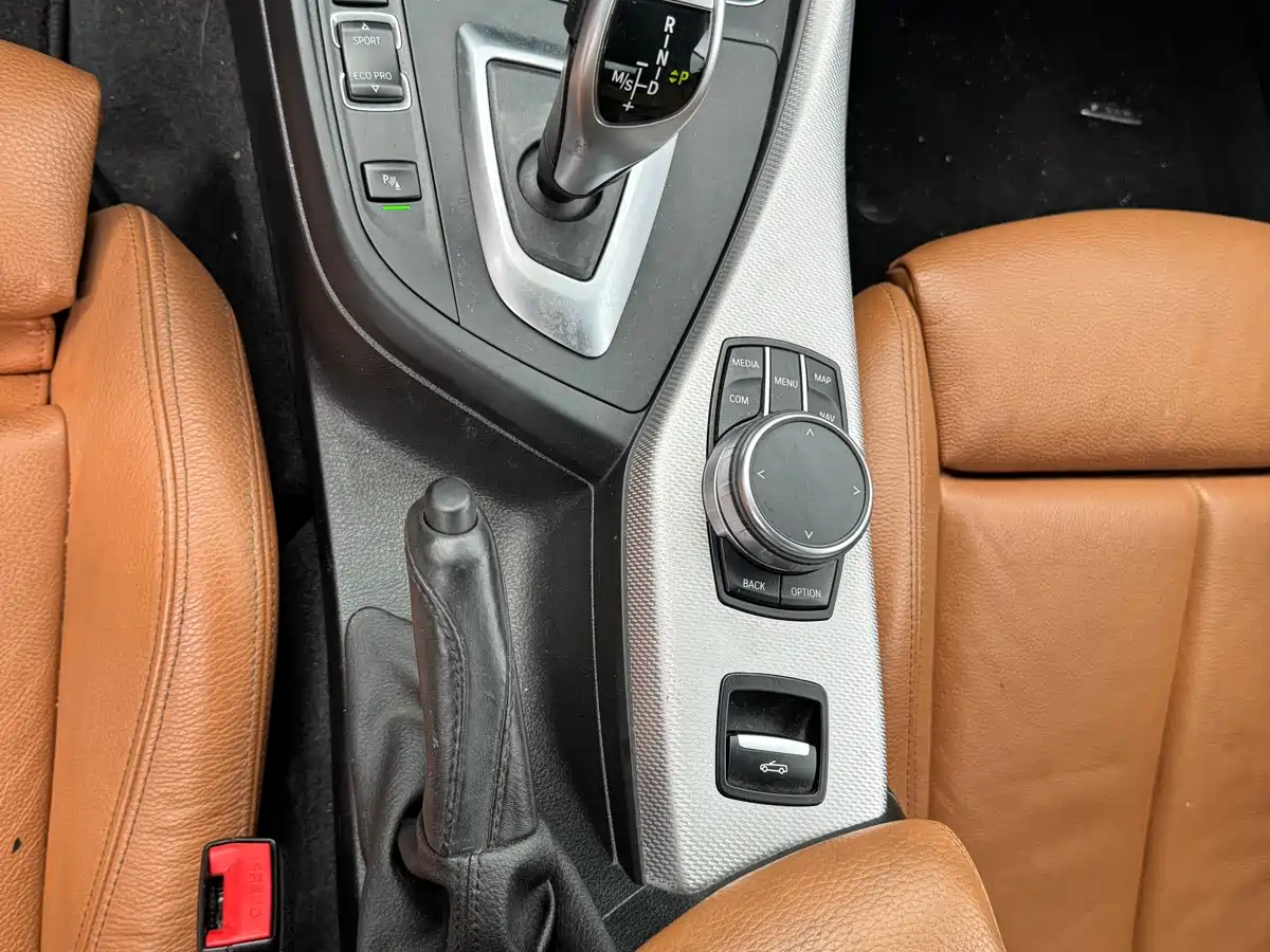 BMW 2 Series (Import) 2019 225i Convertible Coupe Exclusive M Sport Package фото 19