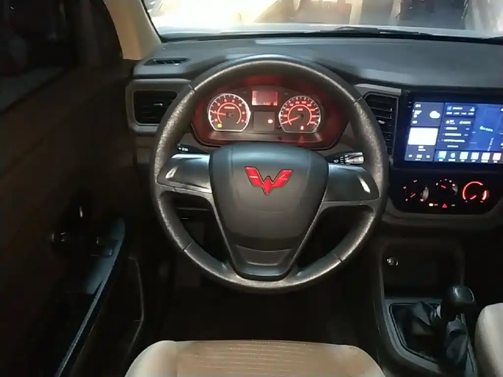 Wuling Motors Wuling Hongguang V 2026 2022 1.5L Power Take Edition Electric Power Steering LAR