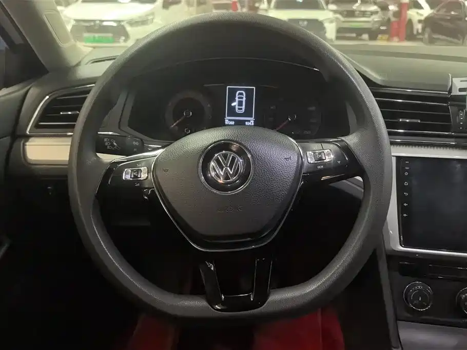 Volkswagen Lamando 2019 230TSI DSG Trend Edition China V фото 15