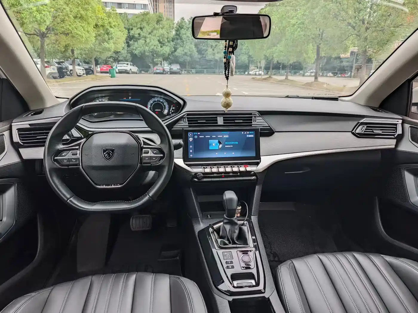 Peugeot 408 2023 2022 1.6T Light Chaser Edition