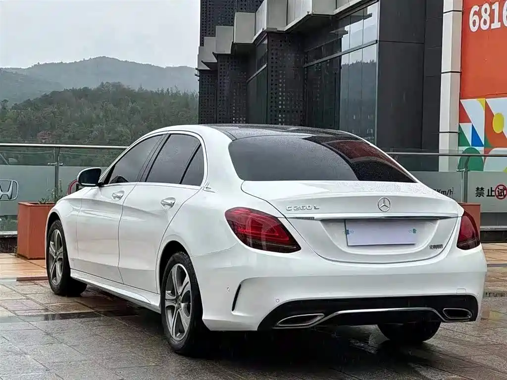 Mercedes-Benz C-Class 2019 C 260 L Sport фото 6