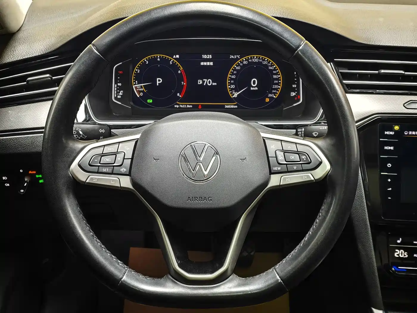 Volkswagen Magotan 2020 330TSI DSG Luxury фото 9