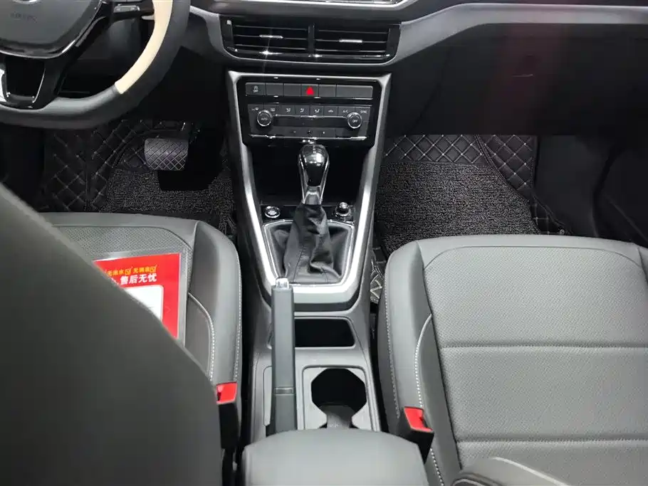 Volkswagen T-Cross 2019 280TSI DSG Luxury Edition фото 16