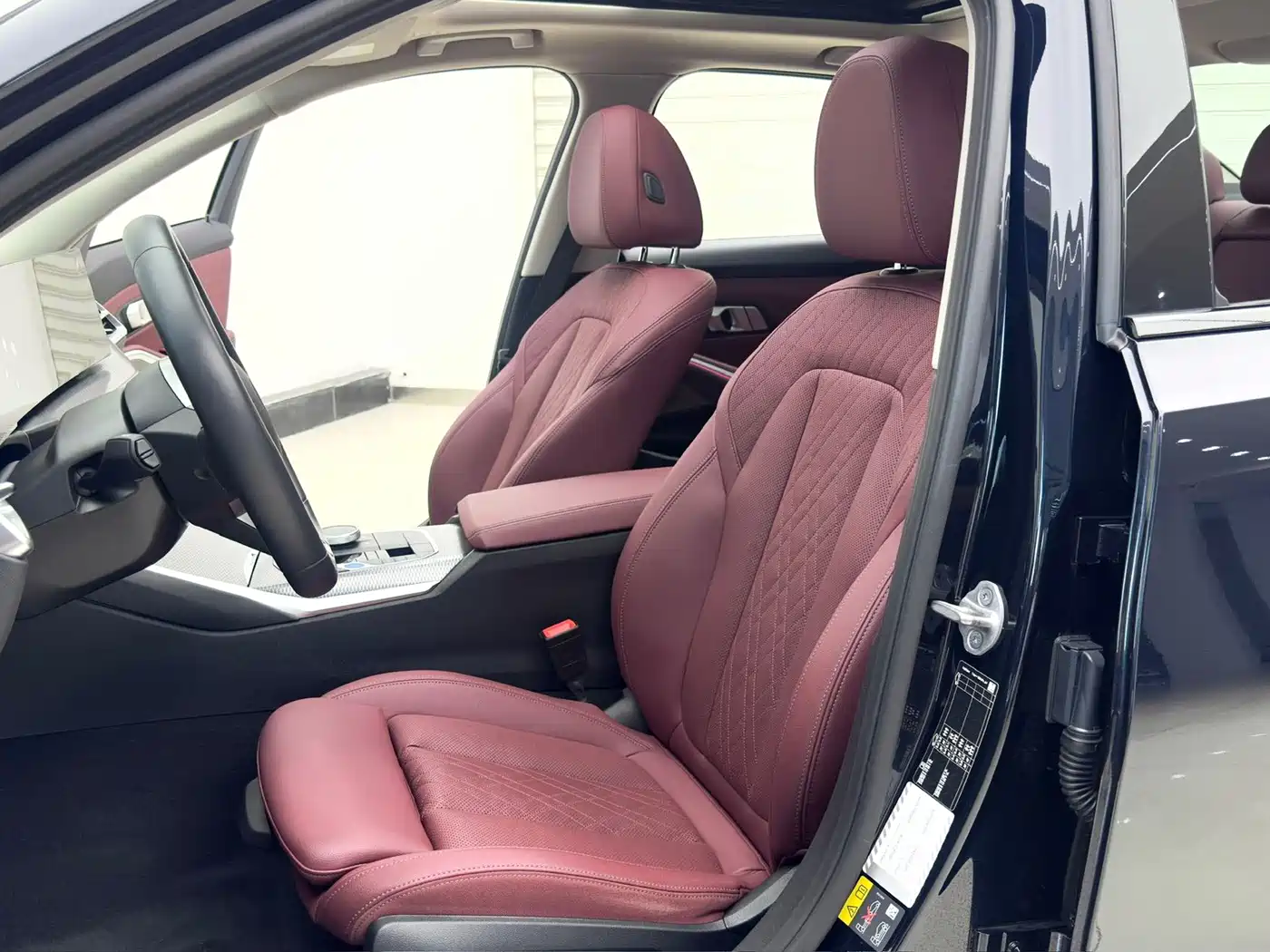 BMW i3 2026 2026 Facelift eDrive 40 L Shadowline Package