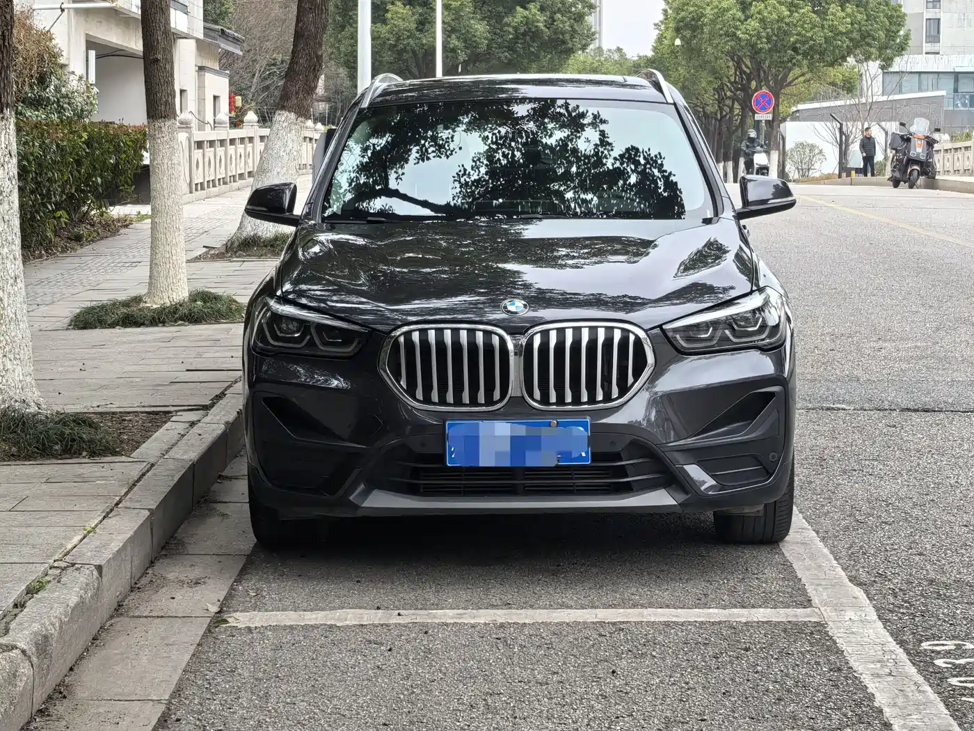 BMW X1 2022 sDrive25Li Leading фото 2